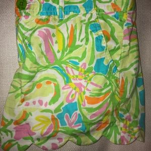 Lilly Pulitzer buttercup shorts size 4, worn twice